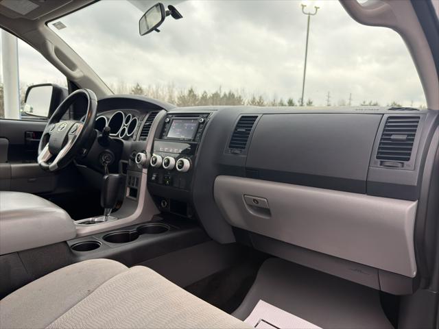 2017 Toyota Sequoia SR5