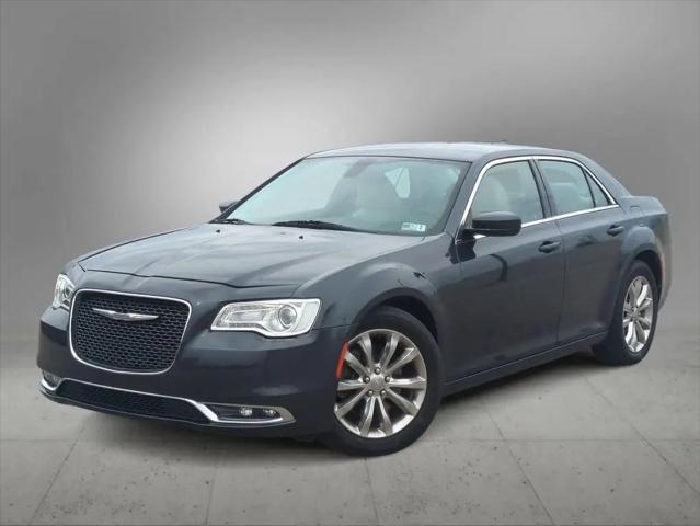 2017 Chrysler 300 Limited AWD for sale in Farmington Hills, MI