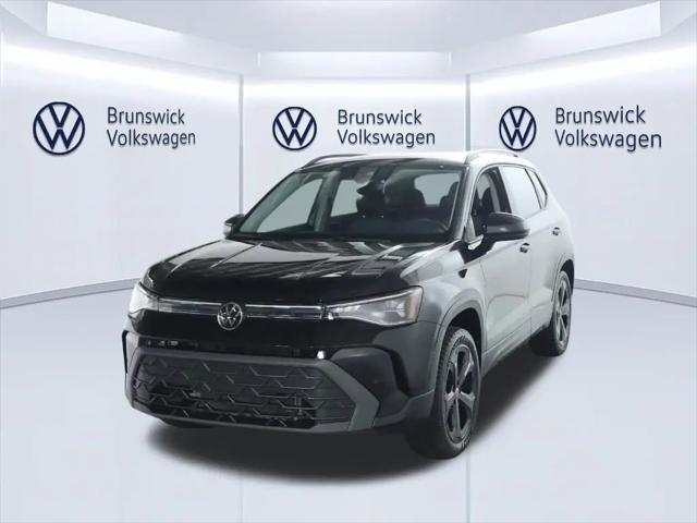 2025 Volkswagen Taos 1.5T SE Black for sale in Brunswick, OH