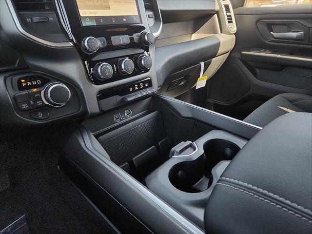 2026 Ram 1500 Express Crew Cab 4x4 5'7" Box