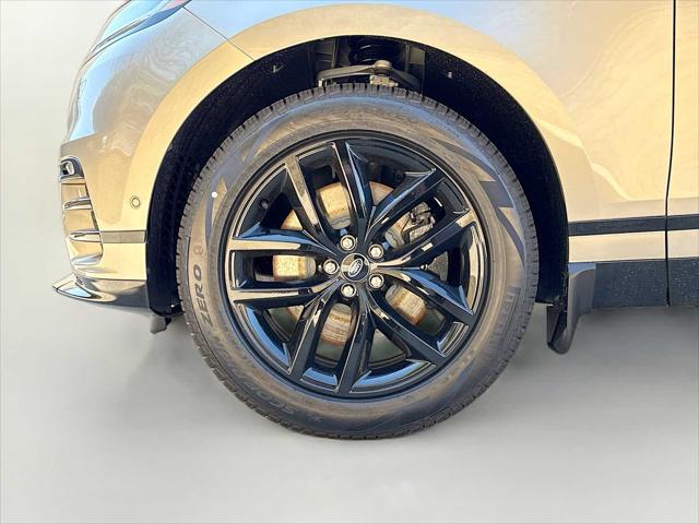2026 Land Rover Range Rover Velar P250 Dynamic SE