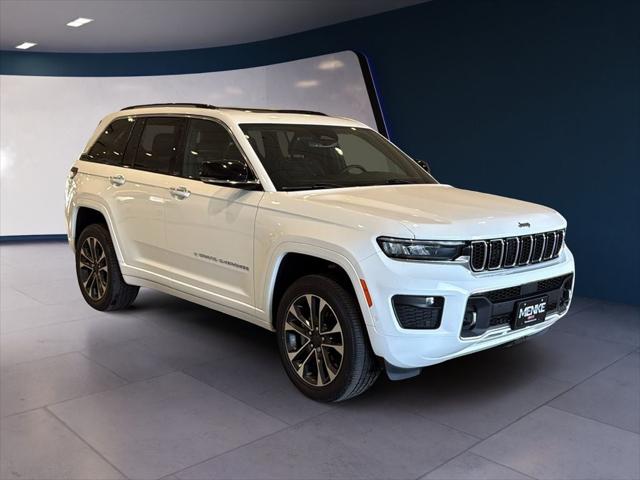 2023 Jeep Grand Cherokee Overland 4x4 for sale in Schofield, WI