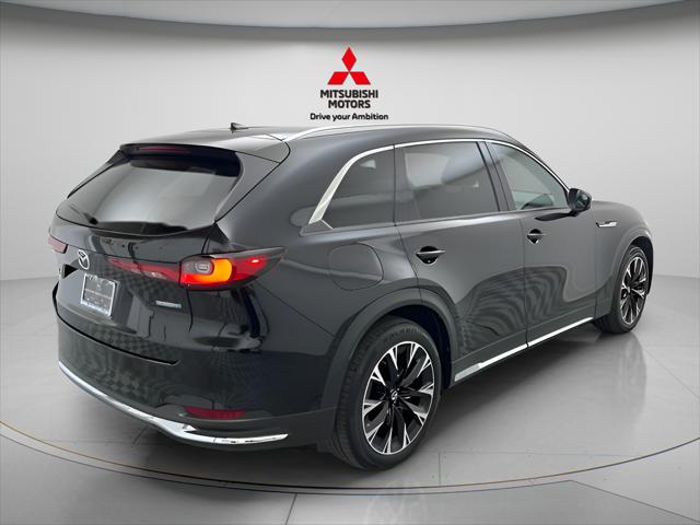 2024 Mazda X-90 Premium