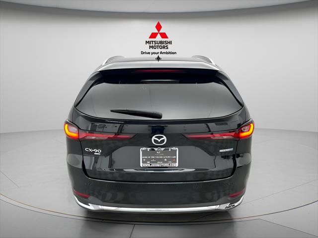 2024 Mazda X-90 Premium