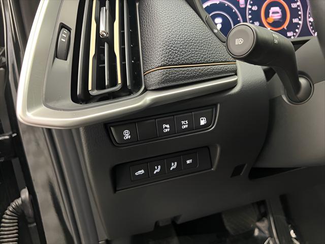 2024 Mazda X-90 Premium