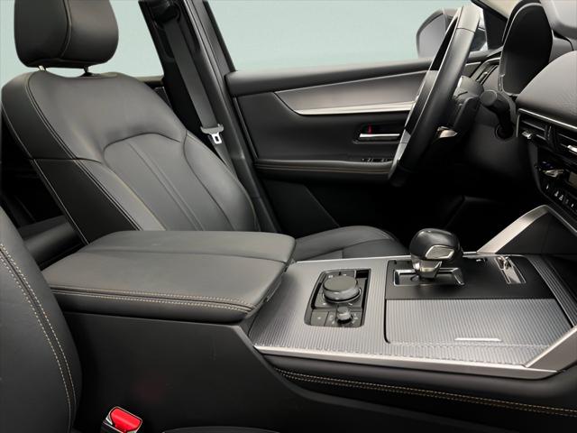 2024 Mazda X-90 Premium
