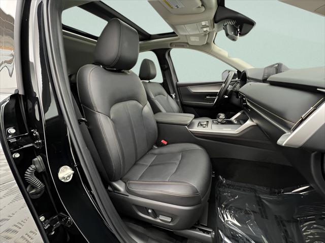 2024 Mazda X-90 Premium