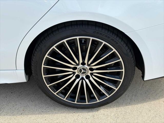 2026 Mercedes-Benz C-CLASS C 300 C 300