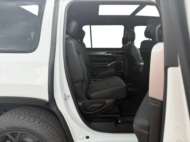 2026 Jeep Grand Wagoneer Upland 4x4
