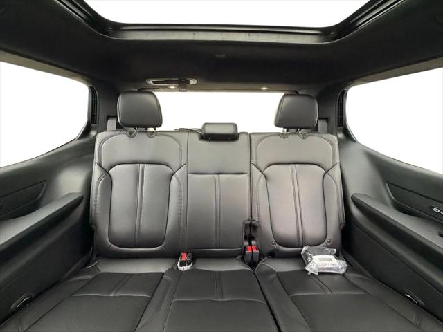 2026 Jeep Grand Wagoneer Upland 4x4