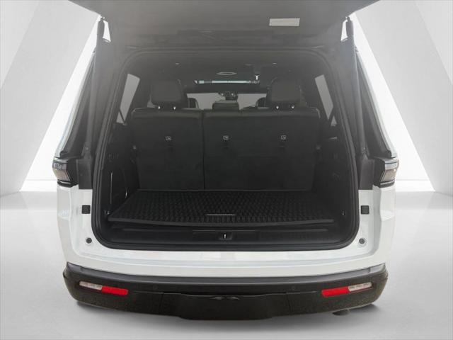 2026 Jeep Grand Wagoneer Upland 4x4