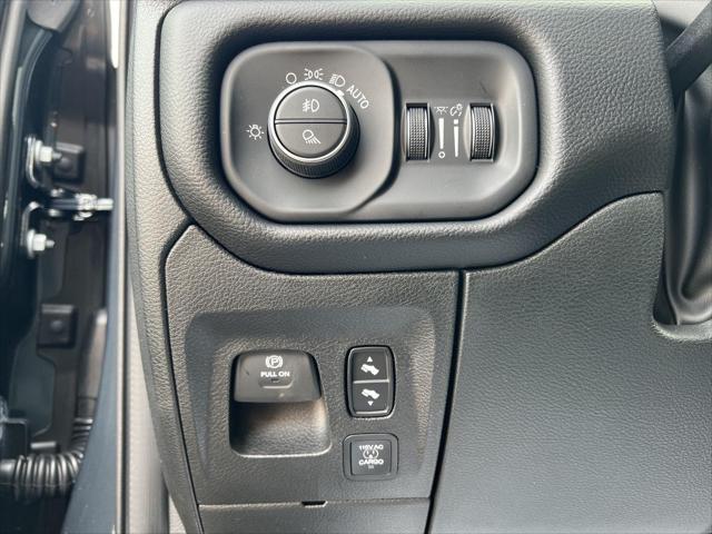 2026 Ram 1500 Big Horn Crew Cab 4x4 5'7" Box
