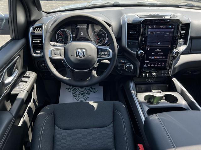 2026 Ram 1500 Big Horn Crew Cab 4x4 5'7" Box