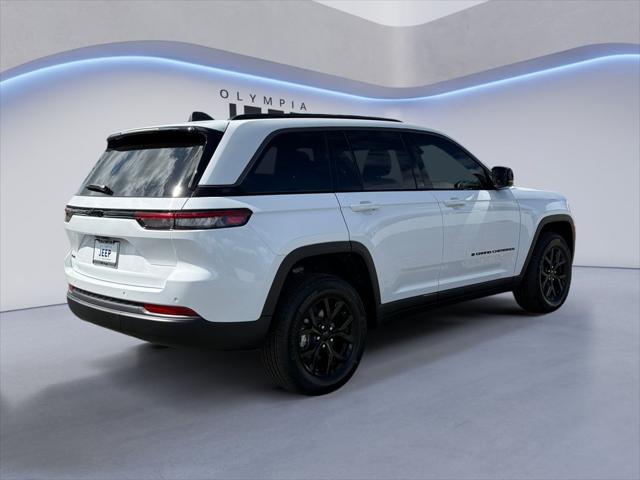 2026 Jeep Grand Cherokee Altitude 4x4