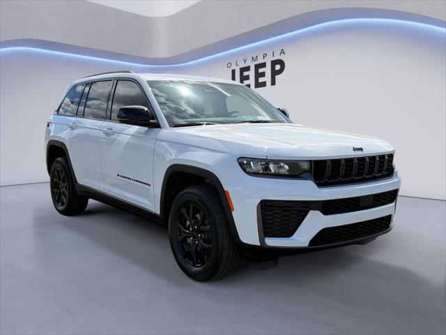 2026 Jeep Grand Cherokee Altitude 4x4