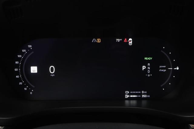 2024 Volvo XC60 Recharge T8 Core Dark Theme