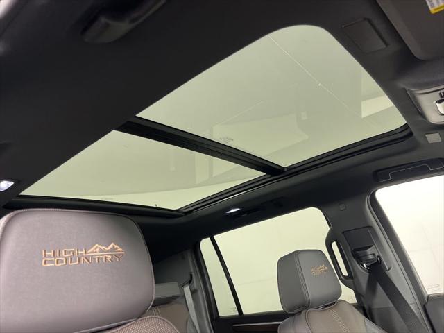 2026 Chevrolet Suburban High Country, 4WD