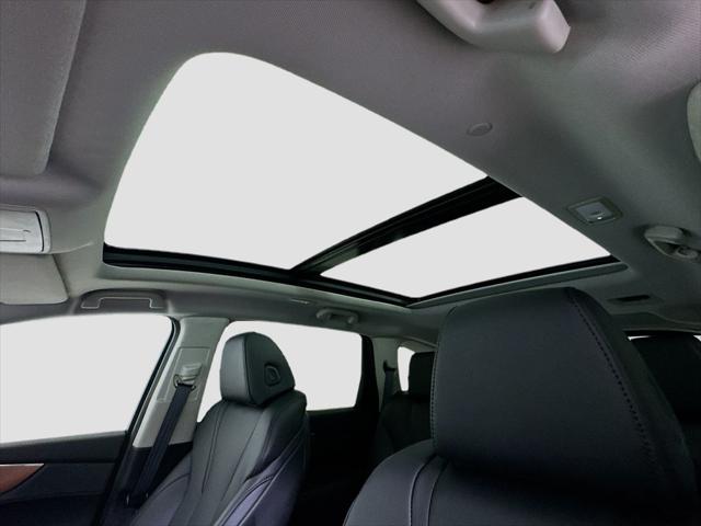 2022 Acura MDX Standard