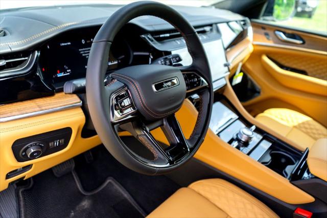 2026 Jeep Grand Cherokee Summit 4x4