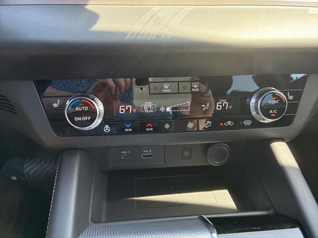 2026 Nissan Rogue Plug-In Hybrid Platinum