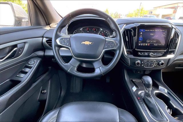 2023 Chevrolet Traverse AWD LT Leather