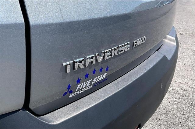 2023 Chevrolet Traverse AWD LT Leather