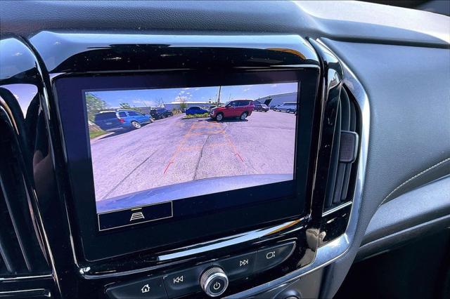 2023 Chevrolet Traverse AWD LT Leather