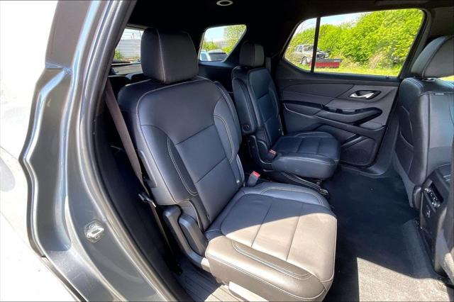 2023 Chevrolet Traverse AWD LT Leather