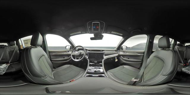 2026 Jeep Grand Cherokee L Altitude 4x4