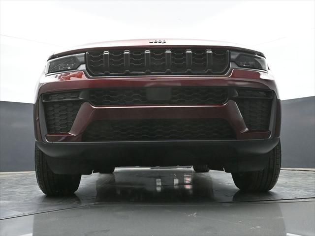 2026 Jeep Grand Cherokee L Altitude 4x4