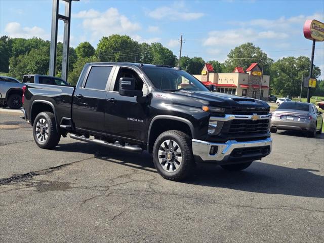2026 Chevrolet Silverado 2500HD Crew Cab, Standard Bed, LT, 4WD