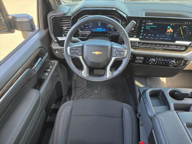 2026 Chevrolet Silverado 2500HD Crew Cab, Standard Bed, LT, 4WD
