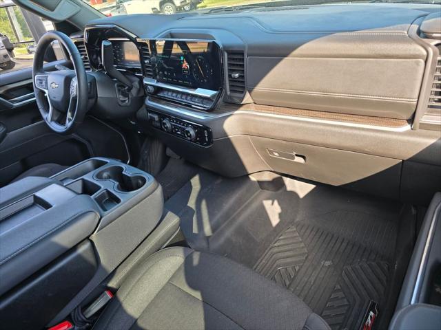 2026 Chevrolet Silverado 2500HD Crew Cab, Standard Bed, LT, 4WD