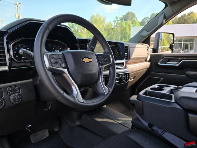 2026 Chevrolet Silverado 2500HD Crew Cab, Standard Bed, LT, 4WD