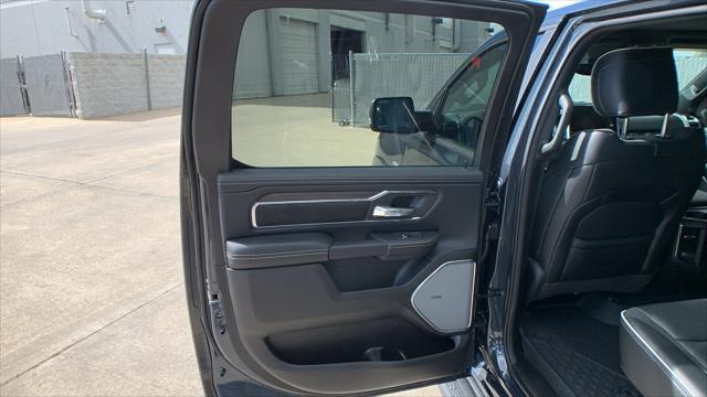 2026 Ram 1500 Laramie Crew Cab 4x4 5'7" Box