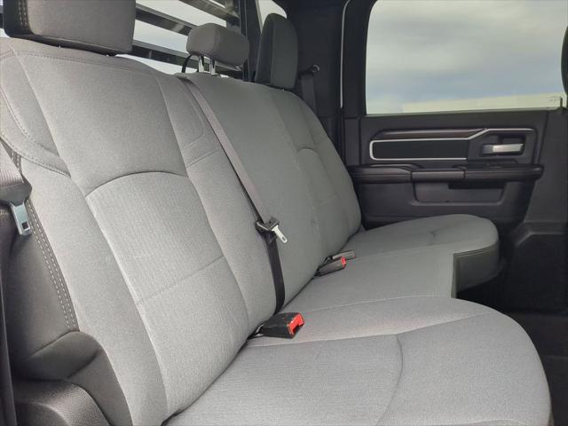 2024 Ram 3500 Tradesman/SLT/Laramie/Limited