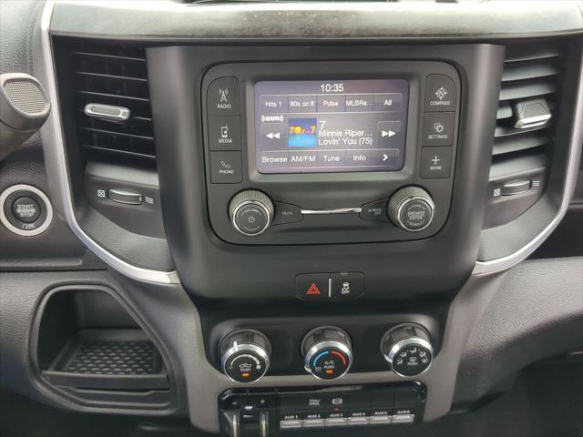 2024 Ram 3500 Tradesman/SLT/Laramie/Limited