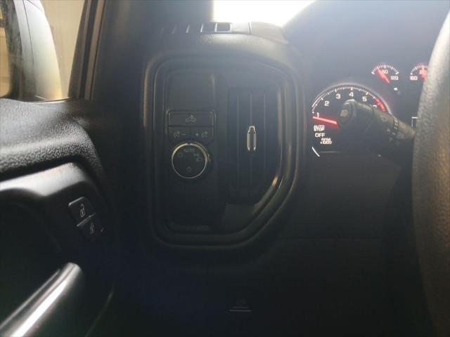 2024 Chevrolet Silverado 1500 2WD Crew Cab Short Bed Custom