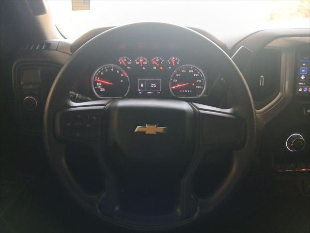 2024 Chevrolet Silverado 1500 2WD Crew Cab Short Bed Custom