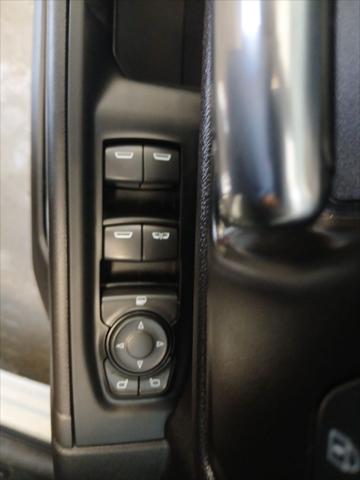 2024 Chevrolet Silverado 1500 2WD Crew Cab Short Bed Custom