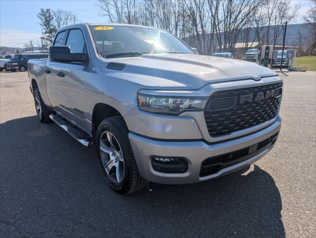 2025 RAM 1500 Tradesman Quad Cab 4x4 64 Box