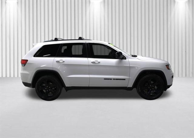 2018 Jeep Grand Cherokee Upland 4x4 2018 Jeep Grand Cherokee Upland 4x4