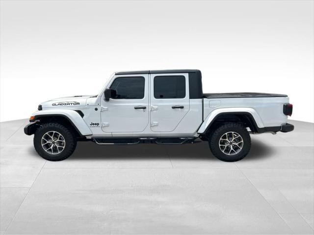2024 Jeep Gladiator Sport S