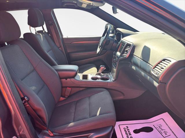 2020 Jeep Grand Cherokee Laredo E 4x4