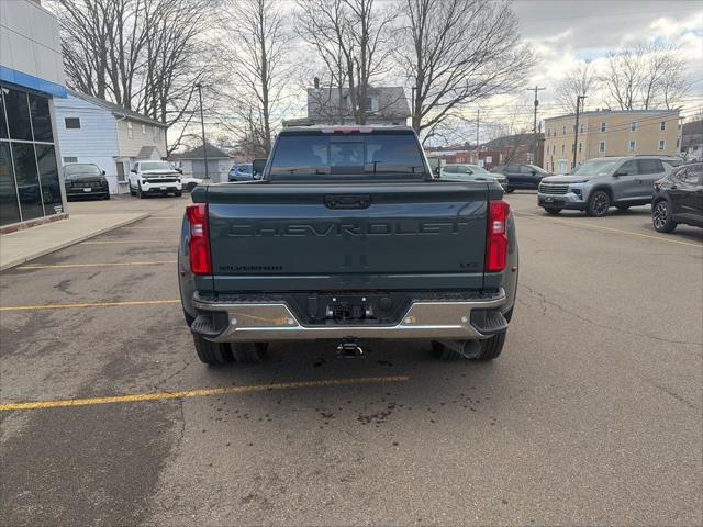 2026 Chevrolet Silverado 3500HD Crew Cab, Long Bed, LTZ Dual Rear Wheel, RWD