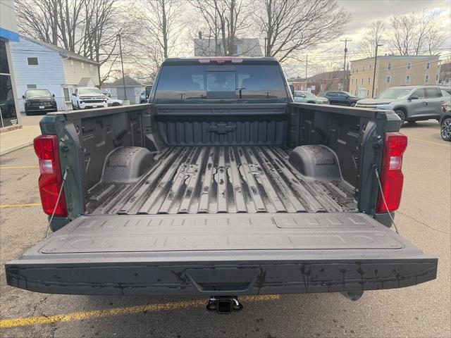 2026 Chevrolet Silverado 3500HD Crew Cab, Long Bed, LTZ Dual Rear Wheel, RWD