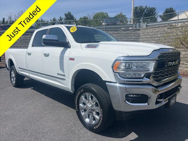 2022 RAM 2500 Limited Crew Cab 4x4 8 Box