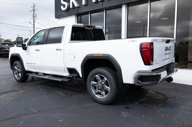 2026 GMC Sierra 2500HD Crew Cab, Standard Bed, SLT, 4WD