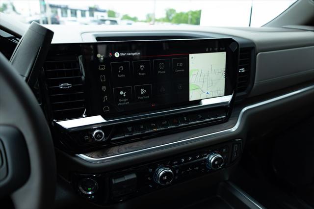 2026 GMC Sierra 2500HD Crew Cab, Standard Bed, SLT, 4WD
