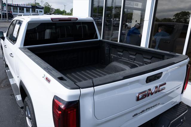 2026 GMC Sierra 1500 Crew Cab, Short Bed, SLT, 4WD